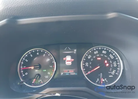 2021 Toyota Rav4 Xle z USA, uszkodzony, nr VIN 2T3W1RFV6MW148265